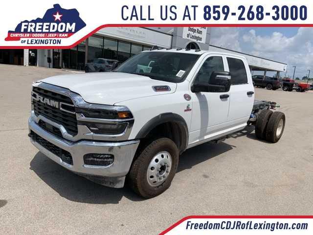 2025 RAM Ram 3500 Chassis Cab RAM 3500 TRADESMAN CREW CAB CHASSIS 4X4 60 CA