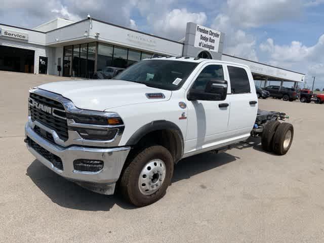 2025 RAM Ram 3500 Chassis Cab RAM 3500 TRADESMAN CREW CAB CHASSIS 4X4 60 CA