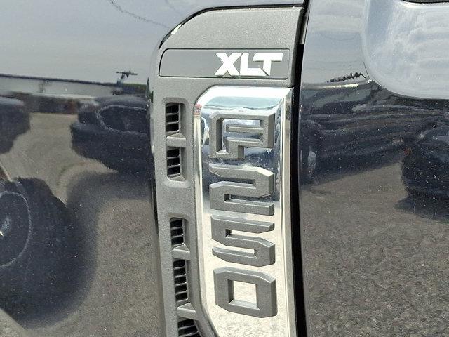 2025 Ford F-250 XLT