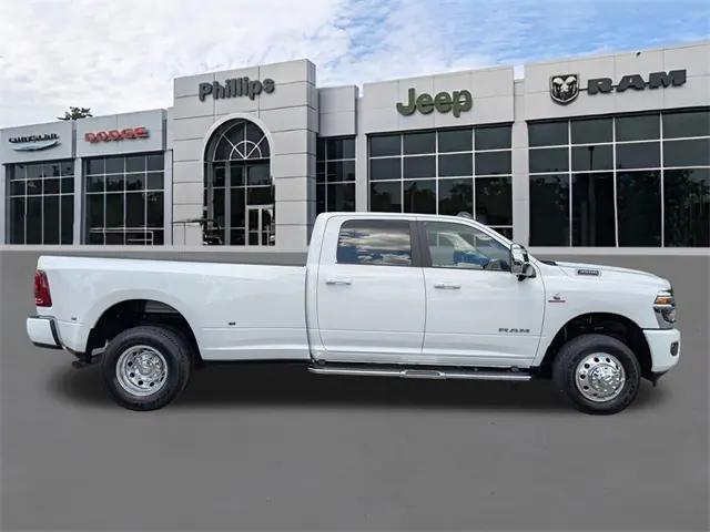 2025 RAM Ram 3500 RAM 3500 LARAMIE CREW CAB 4X4 8 BOX