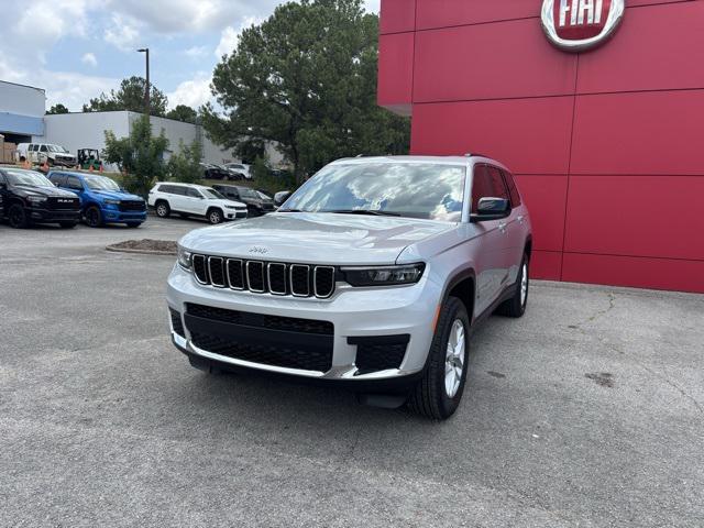 2025 Jeep Grand Cherokee GRAND CHEROKEE L LAREDO X 4X2