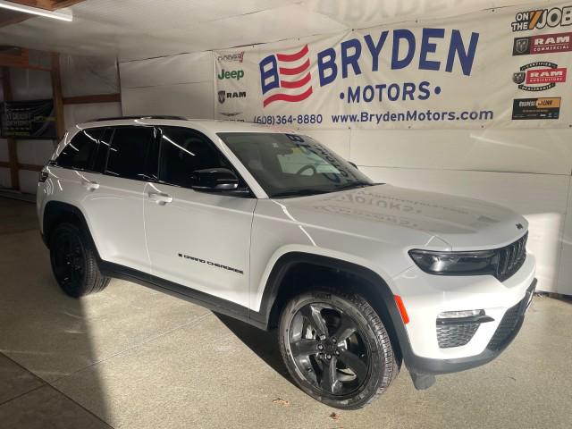 2025 Jeep Grand Cherokee GRAND CHEROKEE LIMITED 4X4 2025 Jeep Grand Cherokee GRAND CHEROKEE LIMITED 4X4