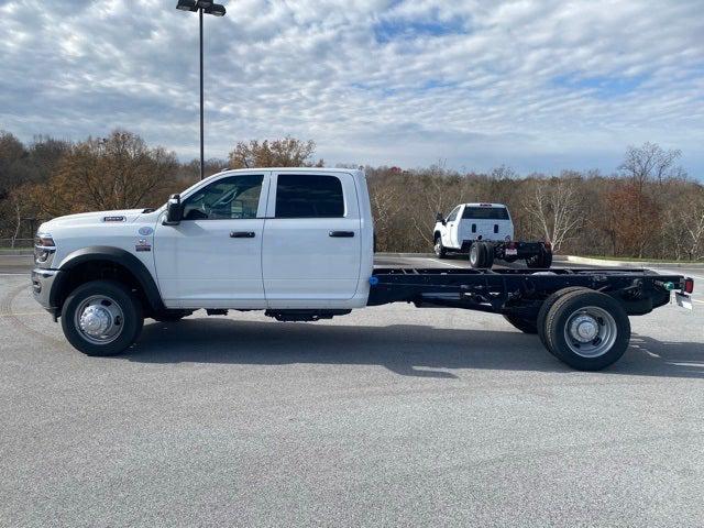 2025 RAM Ram 5500 Chassis Cab RAM 5500 TRADESMAN CHASSIS CREW CAB 4X4 84 CA 2025 RAM Ram 5500 Chassis Cab RAM 5500 TRADESMAN CHASSIS CREW CAB 4X4 84 CA