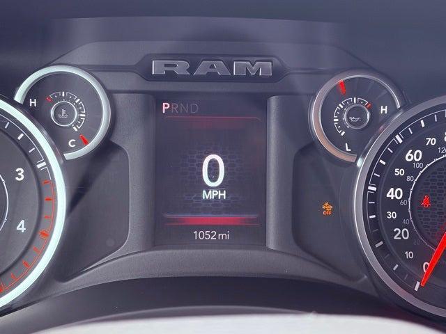 2025 RAM Ram 5500 Chassis Cab RAM 5500 TRADESMAN CHASSIS CREW CAB 4X4 84 CA