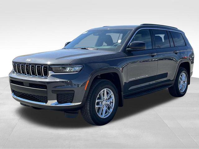 2025 Jeep Grand Cherokee GRAND CHEROKEE L LAREDO X 4X4