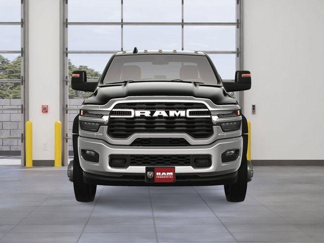 2025 RAM Ram 4500 Chassis Cab RAM 4500 TRADESMAN CHASSIS CREW CAB 4X4 60 CA