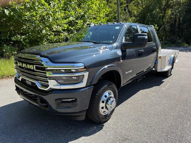 2025 RAM Ram 3500 Chassis Cab RAM 3500 BIG HORN CREW CAB CHASSIS 4X4 60 CA