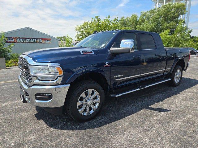 2024 RAM 2500 Limited Mega Cab 4x4 64 Box