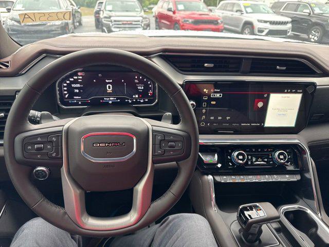 2024 GMC Sierra 1500 4WD Crew Cab Short Box Denali