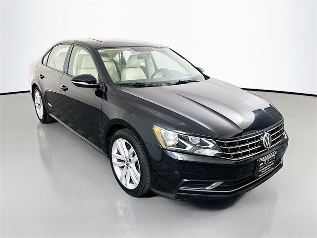 2019 Volkswagen Passat 2.0T Wolfsburg Edition