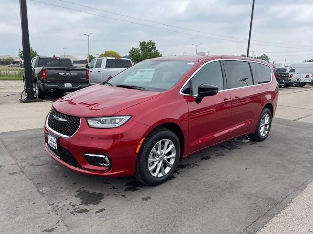 2025 Chrysler Pacifica PACIFICA SELECT AWD