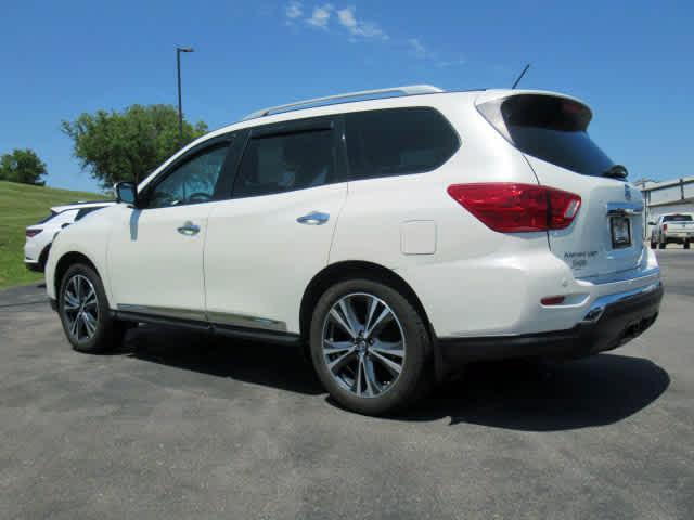2018 Nissan Pathfinder Platinum