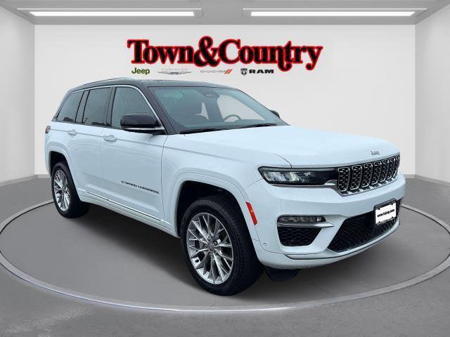 2023 Jeep Grand Cherokee Summit 4x4