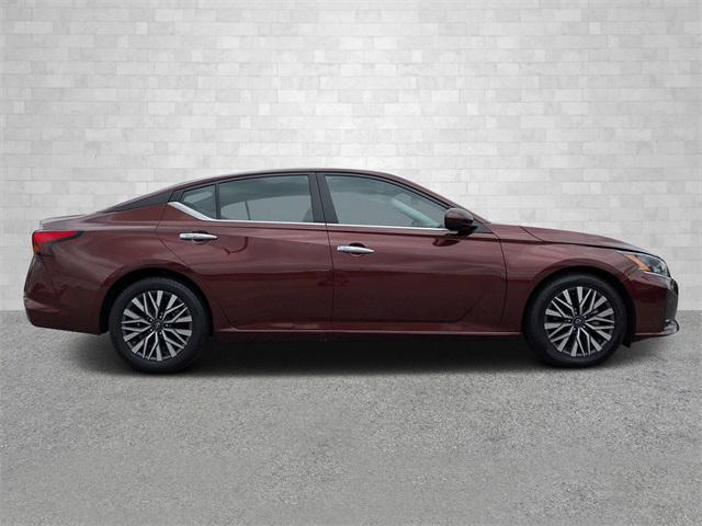 2023 Nissan Altima SV FWD
