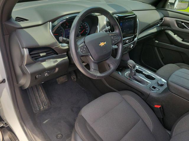 2022 Chevrolet Traverse FWD LT Cloth