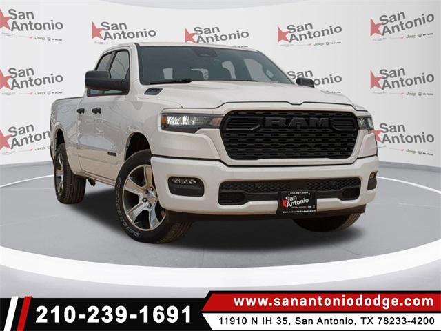 2025 RAM Ram 1500 RAM 1500 TRADESMAN QUAD CAB 4X2 64 BOX