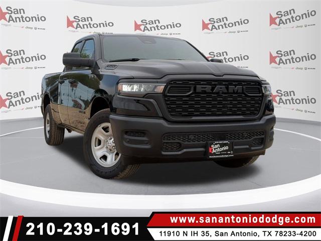 2025 RAM Ram 1500 RAM 1500 TRADESMAN QUAD CAB 4X2 64 BOX