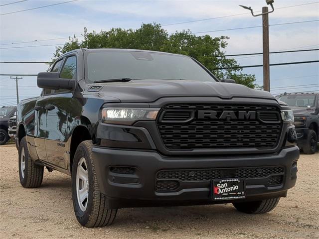 2025 RAM Ram 1500 RAM 1500 TRADESMAN QUAD CAB 4X2 64 BOX