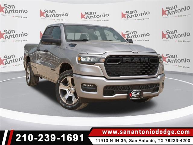 2025 RAM Ram 1500 RAM 1500 TRADESMAN QUAD CAB 4X2 64 BOX
