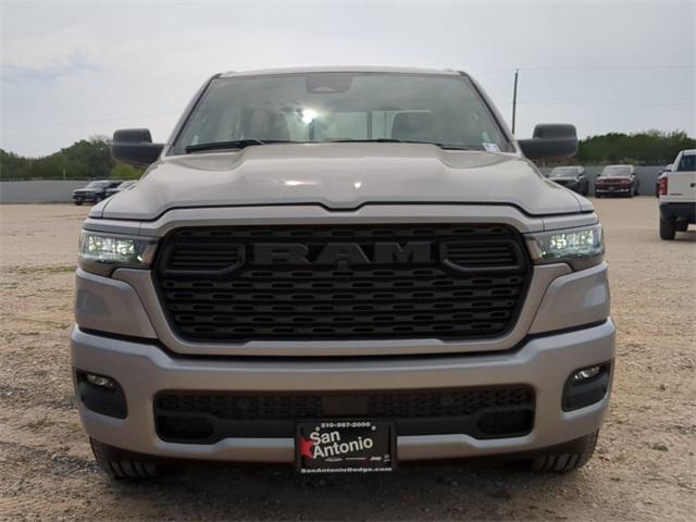 2025 RAM Ram 1500 RAM 1500 TRADESMAN QUAD CAB 4X2 64 BOX