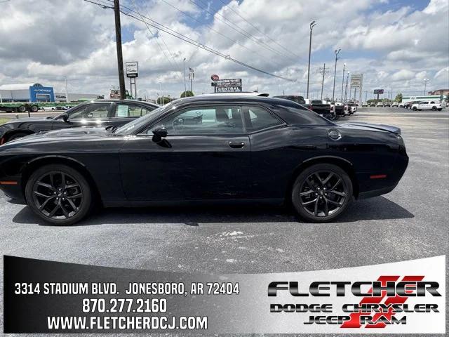 2022 Dodge Challenger SXT