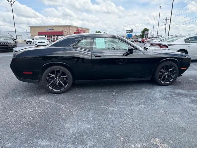 2022 Dodge Challenger SXT
