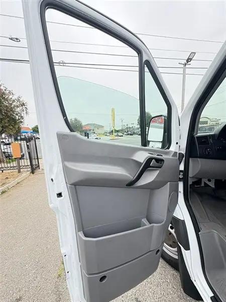 2013 Mercedes-Benz Sprinter 2500 Normal Roof