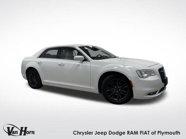 2021 Chrysler 300 Touring L