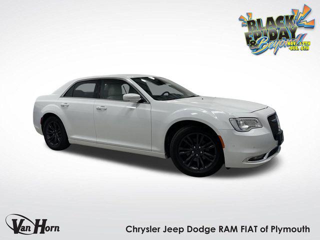 2021 Chrysler 300 Touring L