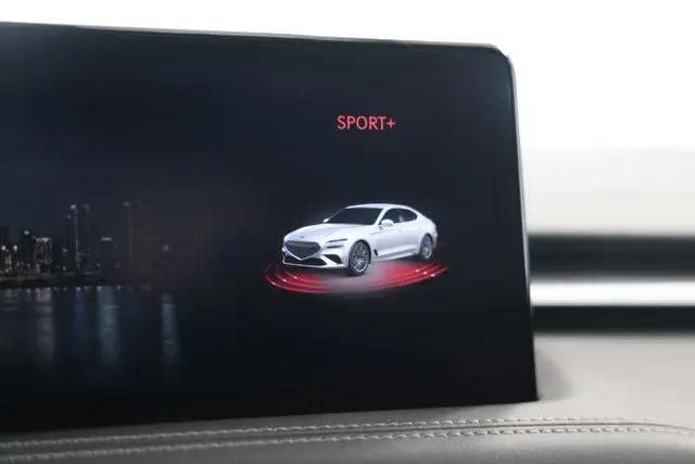 2026 Genesis G70 2.5T AWD