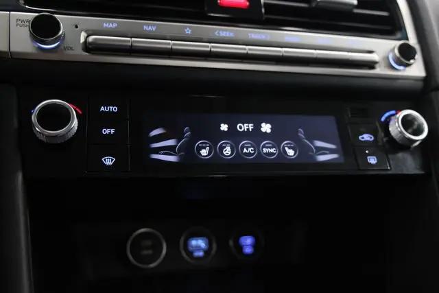 2026 Genesis G70 2.5T AWD