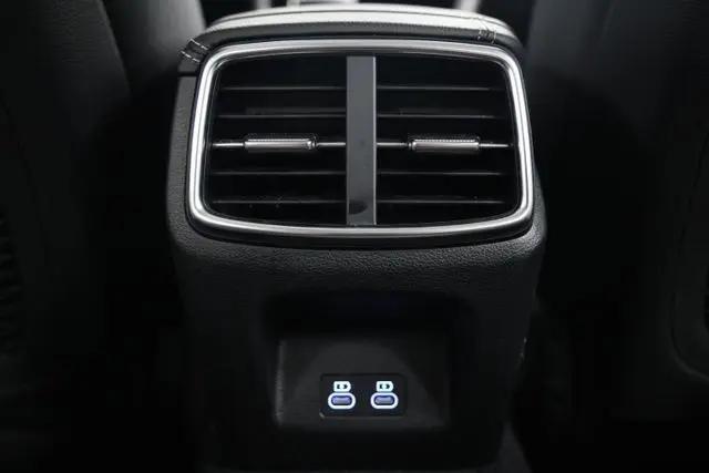 2026 Genesis G70 2.5T AWD