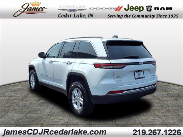 2024 Jeep Grand Cherokee Laredo 4x4