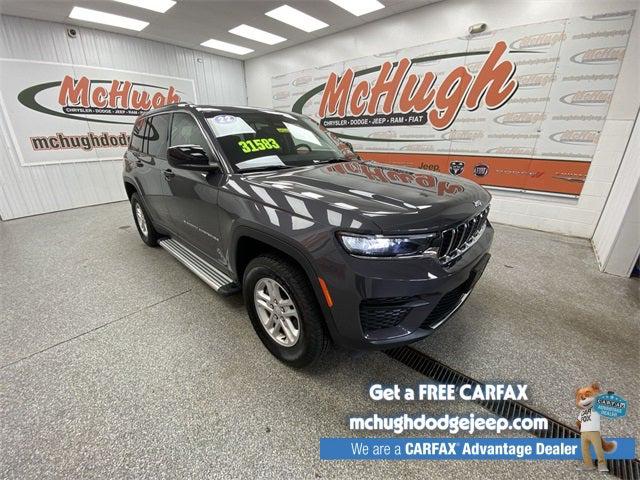 2022 Jeep Grand Cherokee Laredo 4x4