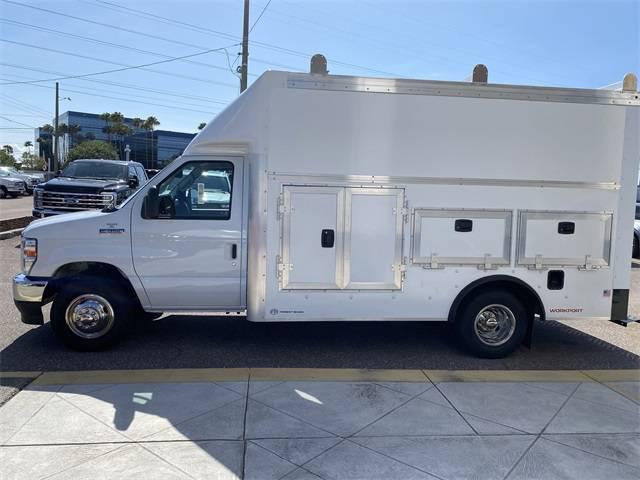 2026 Ford E-350 Cutaway E-Series Cutaway