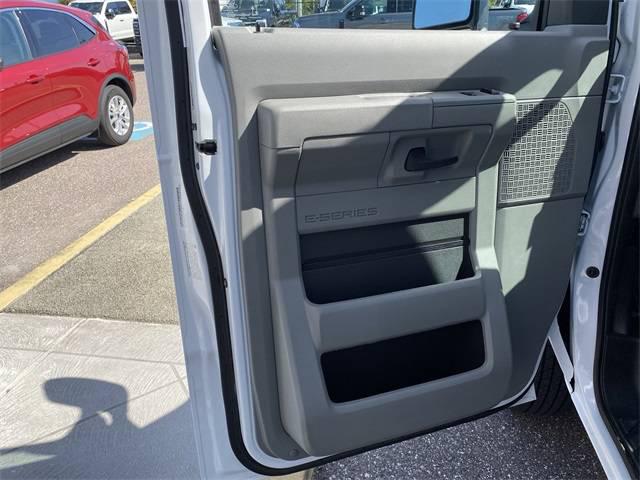 2026 Ford E-350 Cutaway E-Series Cutaway