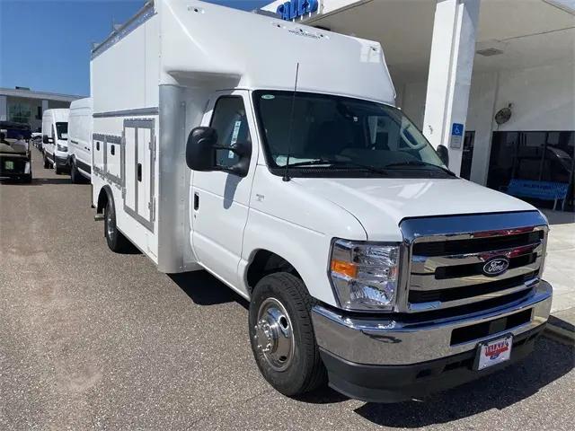 2026 Ford E-350 Cutaway E-Series Cutaway