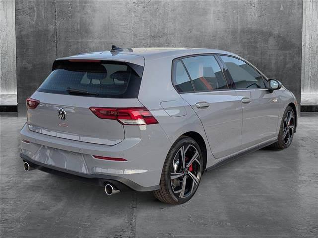 2025 Volkswagen Golf GTI 2.0T SE