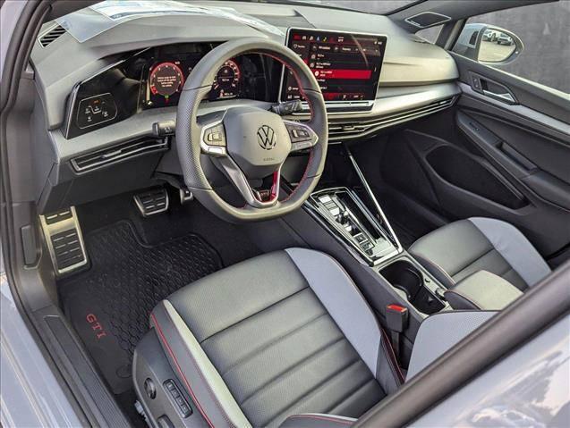 2025 Volkswagen Golf GTI 2.0T SE