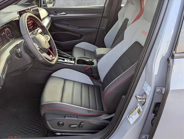 2025 Volkswagen Golf GTI 2.0T SE