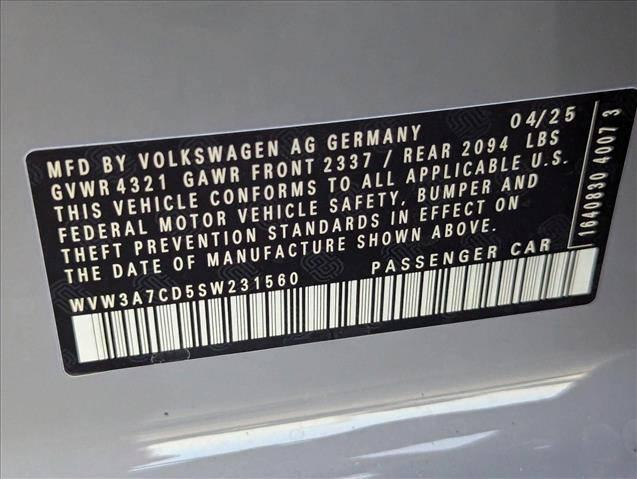 2025 Volkswagen Golf GTI 2.0T SE