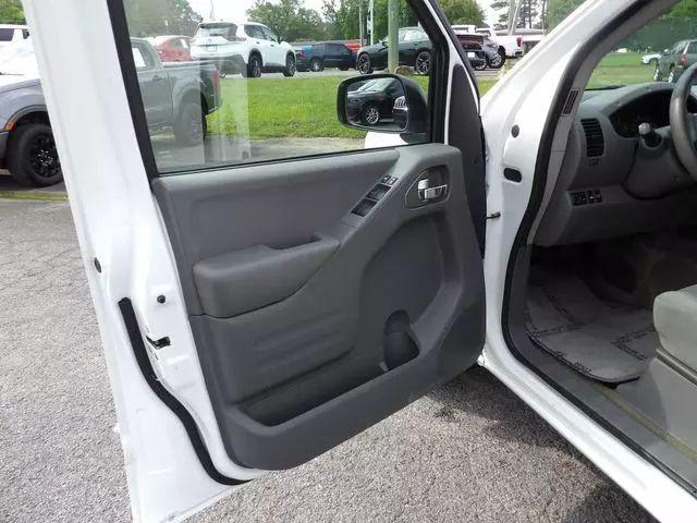 2018 Nissan Frontier SV