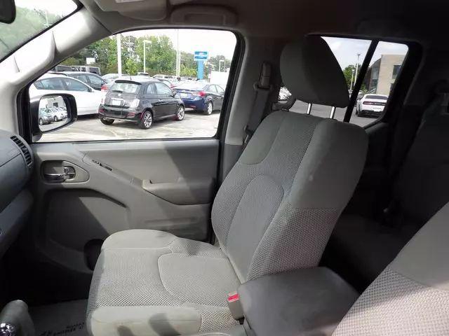 2018 Nissan Frontier SV