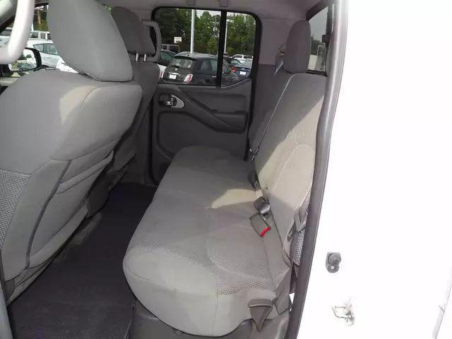 2018 Nissan Frontier SV