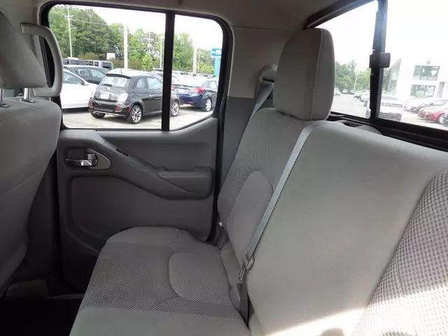 2018 Nissan Frontier SV
