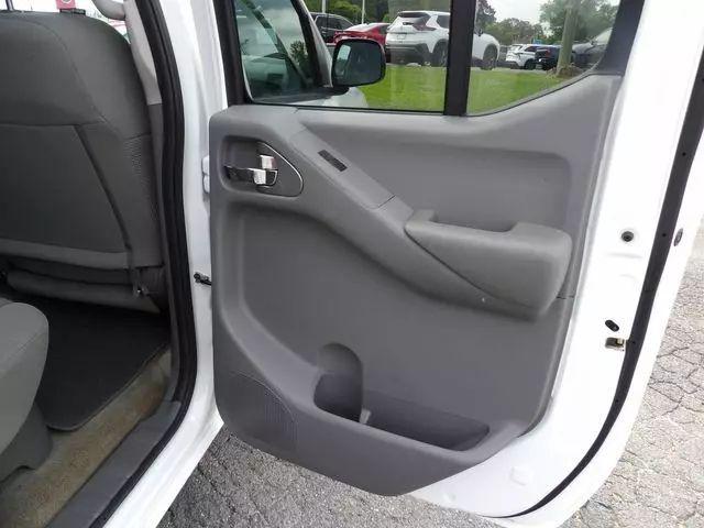 2018 Nissan Frontier SV