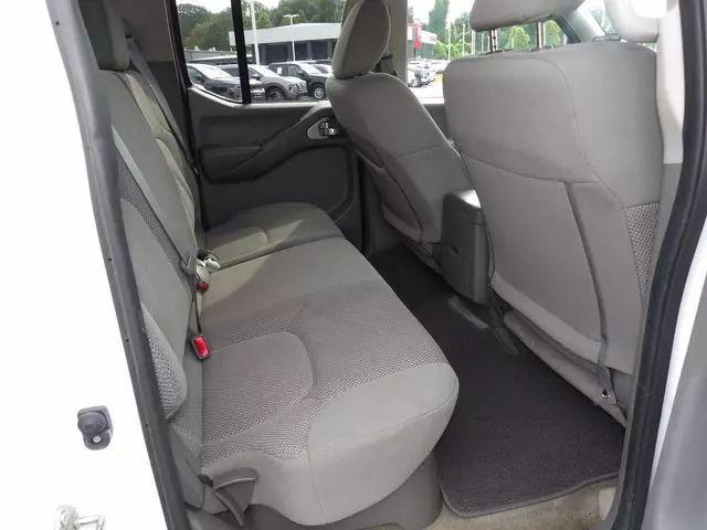 2018 Nissan Frontier SV