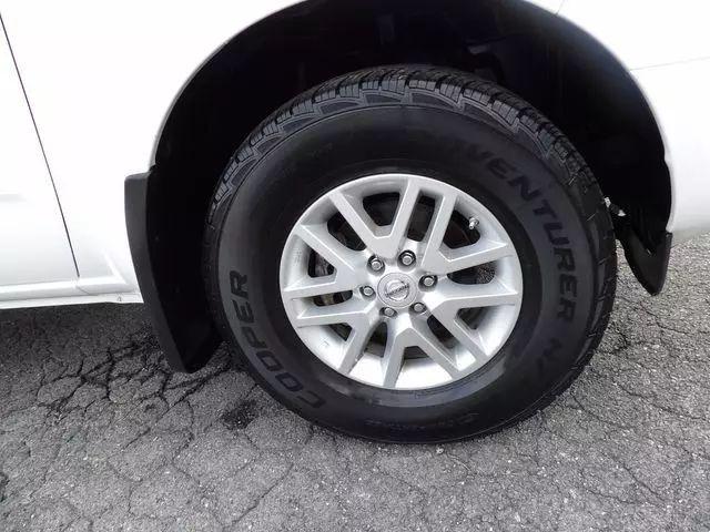 2018 Nissan Frontier SV
