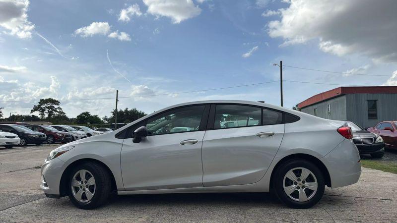2018 Chevrolet Cruze LS Auto