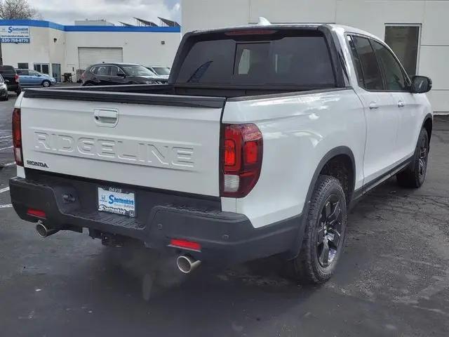 2025 Honda Ridgeline Black Edition